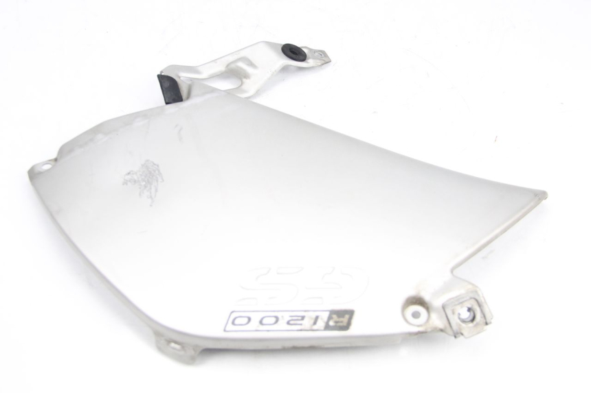 photo de CACHE SOUS SELLE GAUCHE BMW R GS 1200 (2005 - 2007) - Détail de la pièce