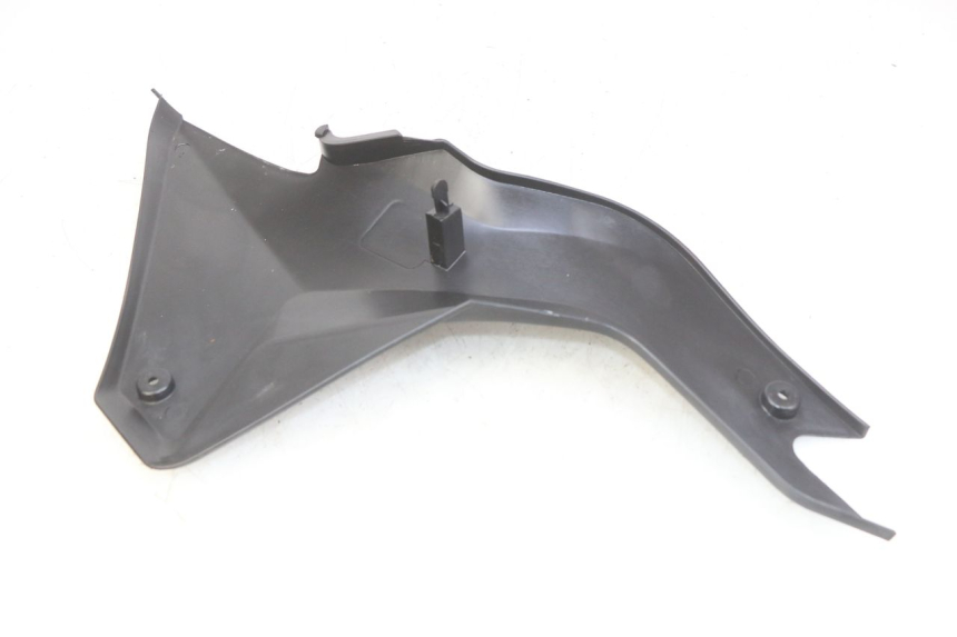 photo de CACHE SOUS SELLE GAUCHE YAMASAKI RAPTOR 50 (2013 - 2018) - Autre angle de vue