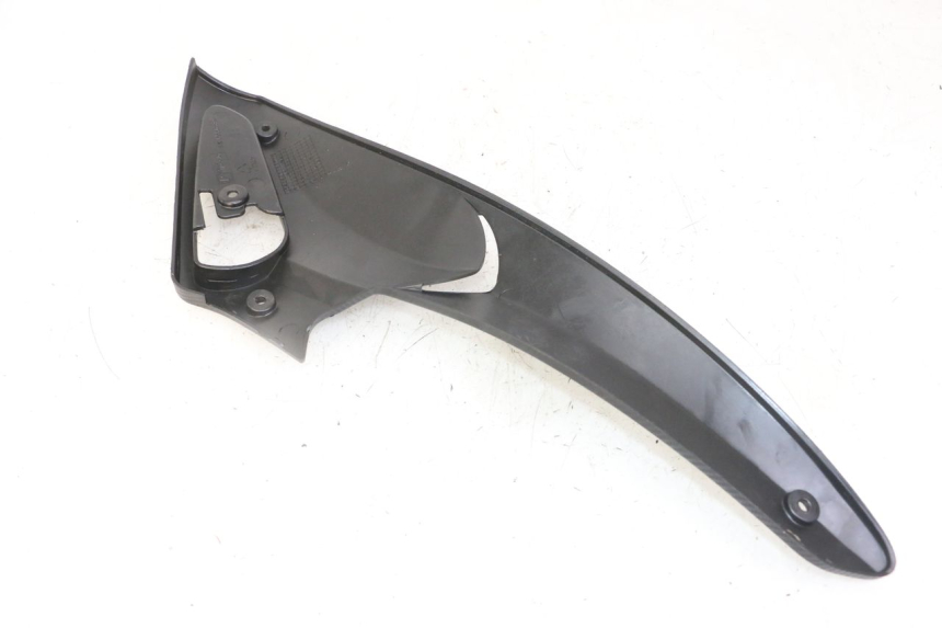 photo de CACHE SOUS SELLE GAUCHE GILERA RUNNER SL 50 (2006 - 2009) - Vue d’ensemble