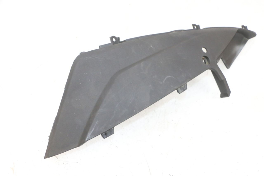 photo de CACHE SOUS SELLE GAUCHE DAELIM S1 125 (2007 - 2016) - Vue principale