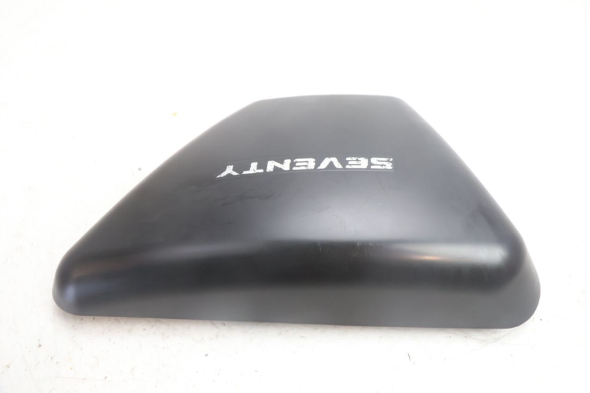 photo de CACHE SOUS SELLE GAUCHE MASH SEVENTY FIVE 125 (2013 - 2021) - Autre angle de vue