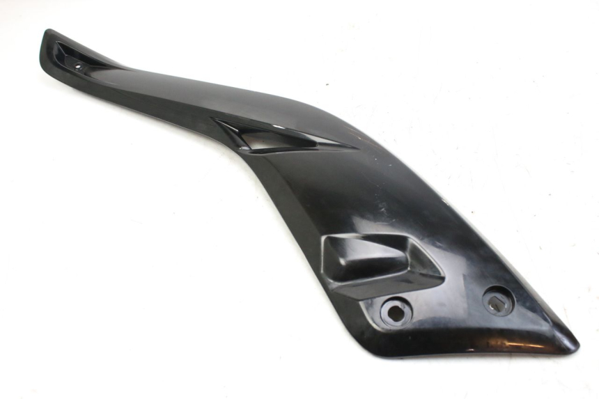 photo de CACHE SOUS SELLE GAUCHE MBK SKYCRUISER 125 (2010 - 2013) - Zoom état d’usage