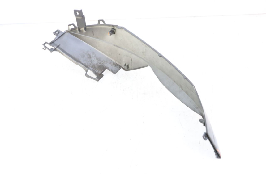 photo de CACHE SOUS SELLE GAUCHE PEUGEOT SPEEDFIGHT 4 2T 50 (2015 - 2019) - Vue d’ensemble