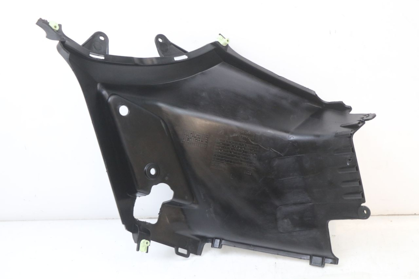 photo de CACHE SOUS SELLE GAUCHE PEUGEOT STREETZONE I 2T 50 (2018 - 2020) - Zoom état d’usage