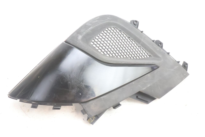 photo de CACHE SOUS SELLE GAUCHE KYMCO SUPER 8 2T 50 (2007 - 2013) - Vue principale