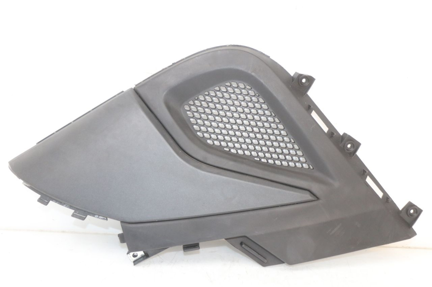 photo de CACHE SOUS SELLE GAUCHE KYMCO SUPER 8 4T 50 (2021 - 2024) - Vue principale