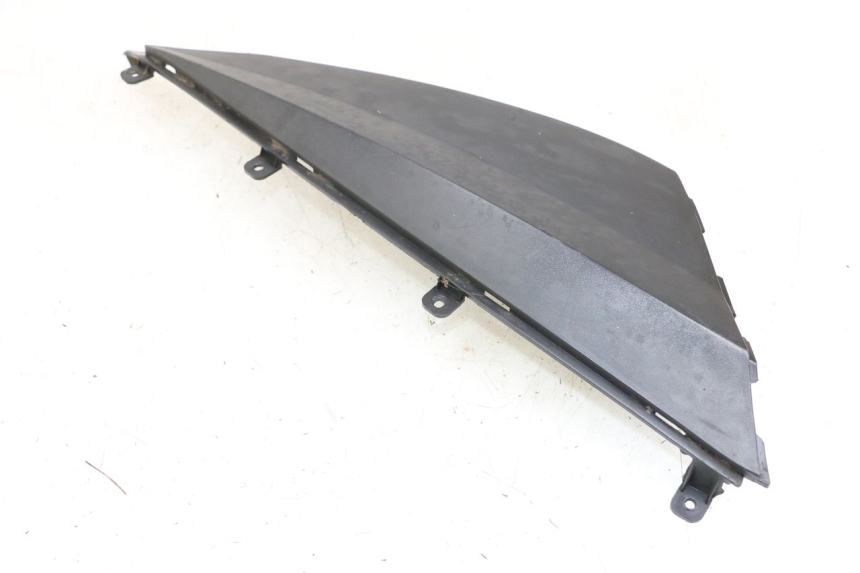 photo de Cache sous selle gauche BEELINE VELOCE 4T 50 (2011 - 2020) - Zoom état d’usage