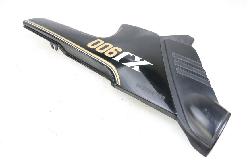 photo de CACHE SOUS SELLE GAUCHE YAMAHA XJ F 900 (1983 - 1994) - Vue d’ensemble