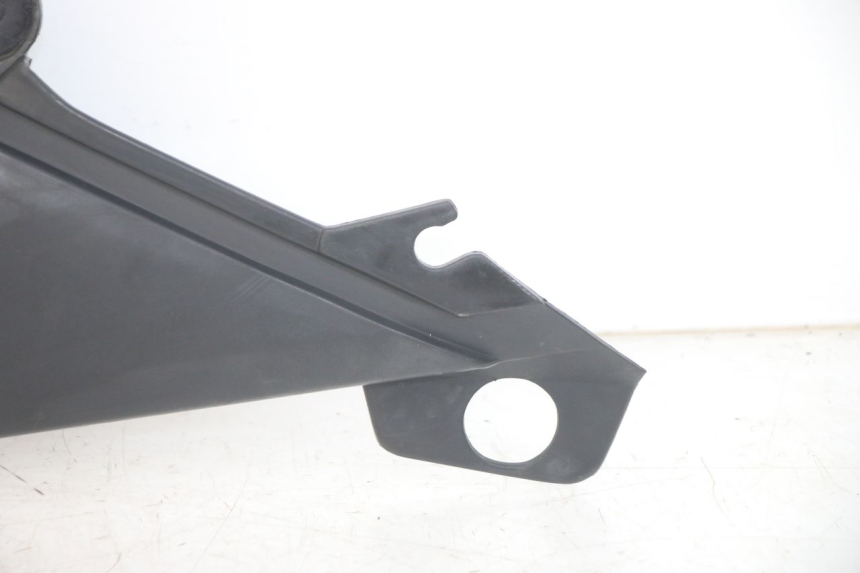 photo de CACHE SOUS SELLE GAUCHE YAMAHA XJN DIVERSION 600 (2000 - 2003) - Vue d’ensemble