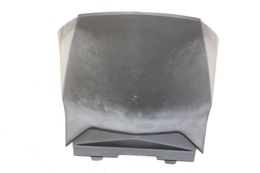 photo de CACHE SOUS SELLE PEUGEOT GEOPOLIS RS 125 (2007 - 2009) - Détail de la pièce