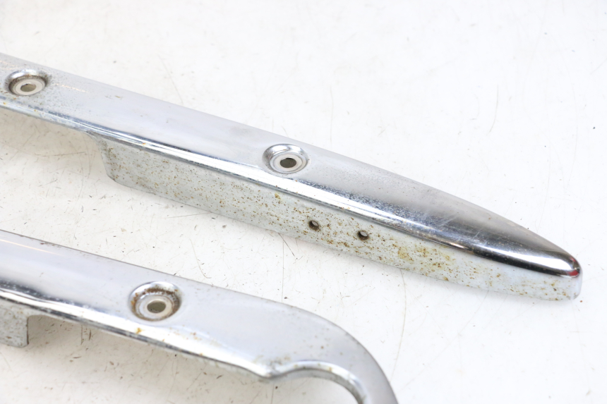 photo de CACHE SOUS SELLE SUZUKI GZ MARAUDER 125 (1998 - 2004) - Vue d’ensemble