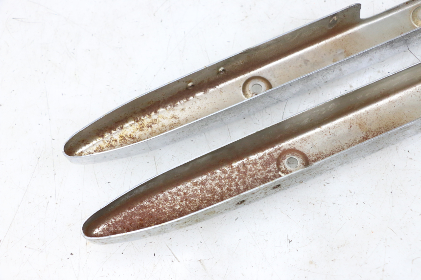 photo de CACHE SOUS SELLE SUZUKI GZ MARAUDER 125 (1998 - 2004) - État de surface