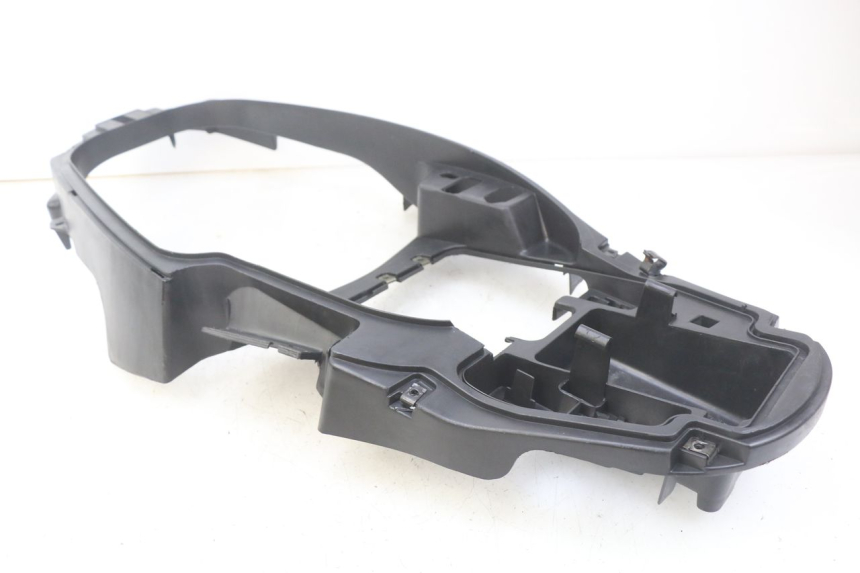 photo de CACHE SOUS SELLE REVATTO IMPERATOR 125 (2007 - 2015) - Gros plan technique