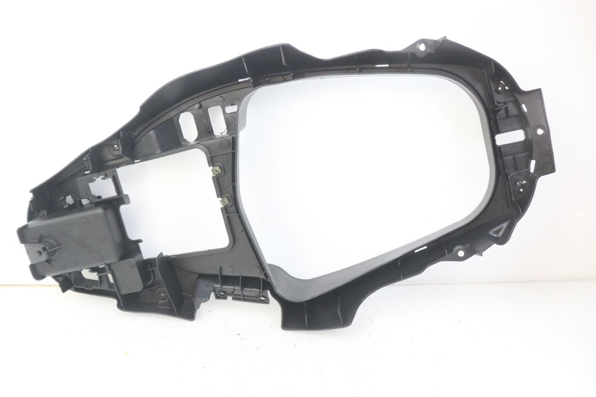 photo de CACHE SOUS SELLE REVATTO IMPERATOR 125 (2007 - 2015) - Points de fixation