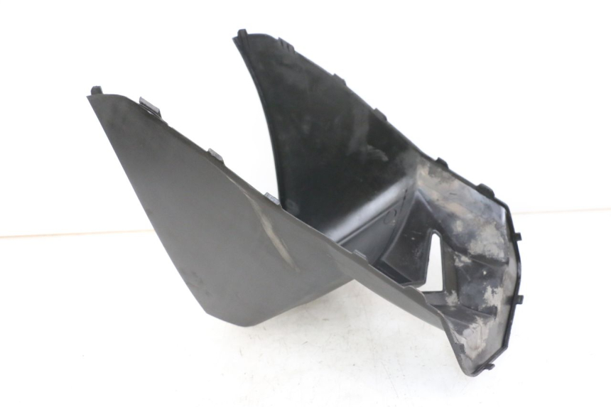 photo de CACHE SOUS SELLE KYMCO AGILITY 4T 50 (2005 - 2018) - Détail de la pièce