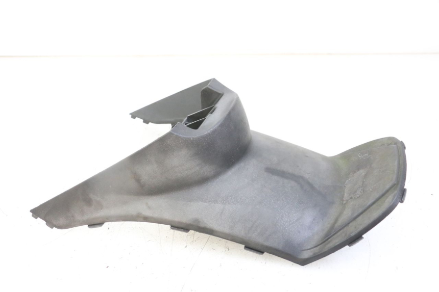 photo de CACHE SOUS SELLE KYMCO DINK 4T 50 (2007 - 2018) - Gros plan technique