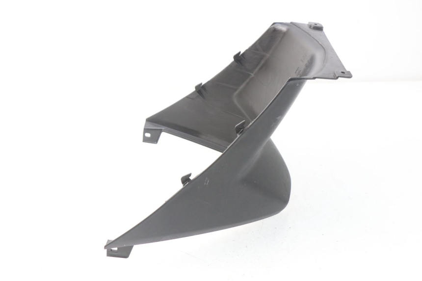 photo de CACHE SOUS SELLE PEUGEOT METROPOLIS 400 (2017 - 2020) - Zoom état d’usage