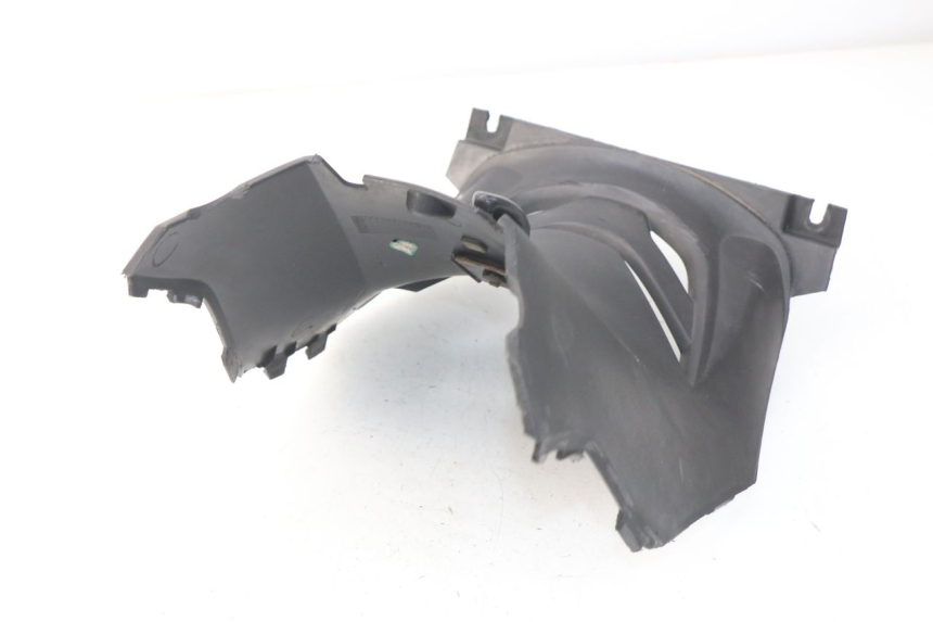 photo de CACHE SOUS SELLE SYM ORBIT 2 4T 50 (2008 - 2017) - Gros plan technique