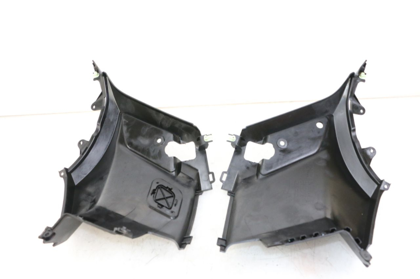 photo de CACHE SOUS SELLE PEUGEOT KISBEE 4T 50 (2018 - 2022) - Zoom état d’usage