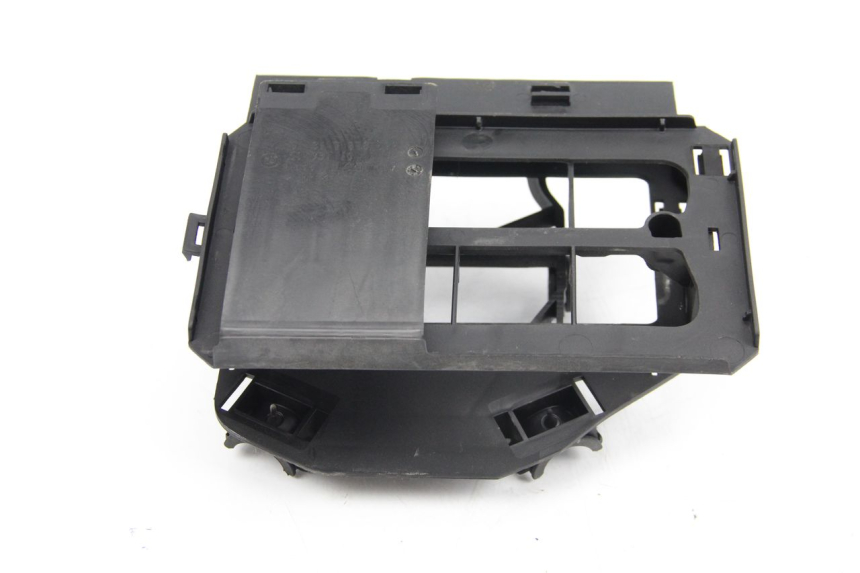 photo de CACHE SOUS SELLE BMW R GS 1200 (2005 - 2007) - Détail de la pièce