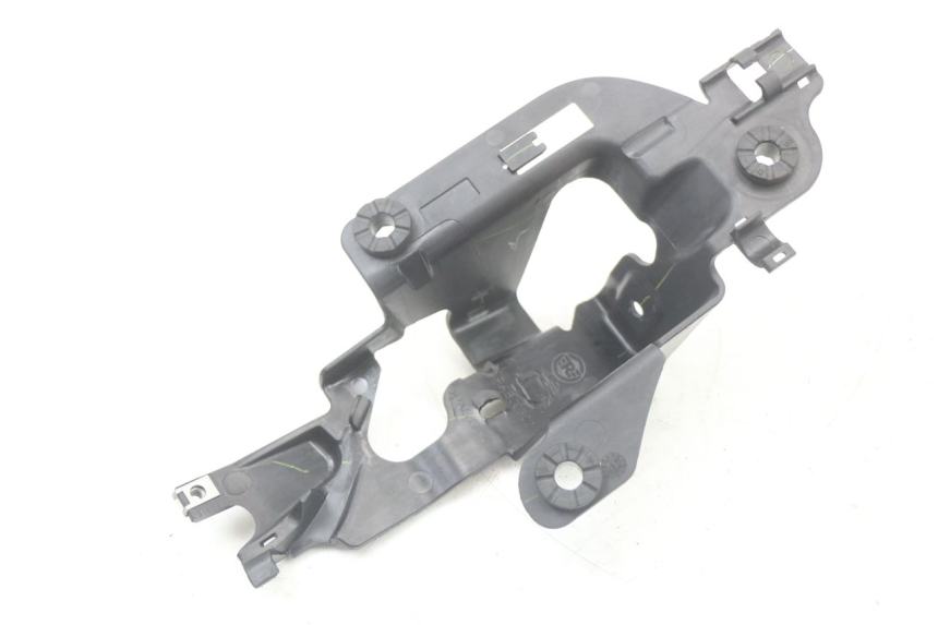 photo de CACHE SOUS SELLE ROYAL ENFIELD CONTINENTAL GT 650 (2019 - 2024) - Vue principale