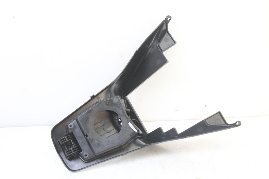 photo de CACHE SOUS SELLE PEUGEOT SATELIS 125 (2013 - 2018) - État de surface