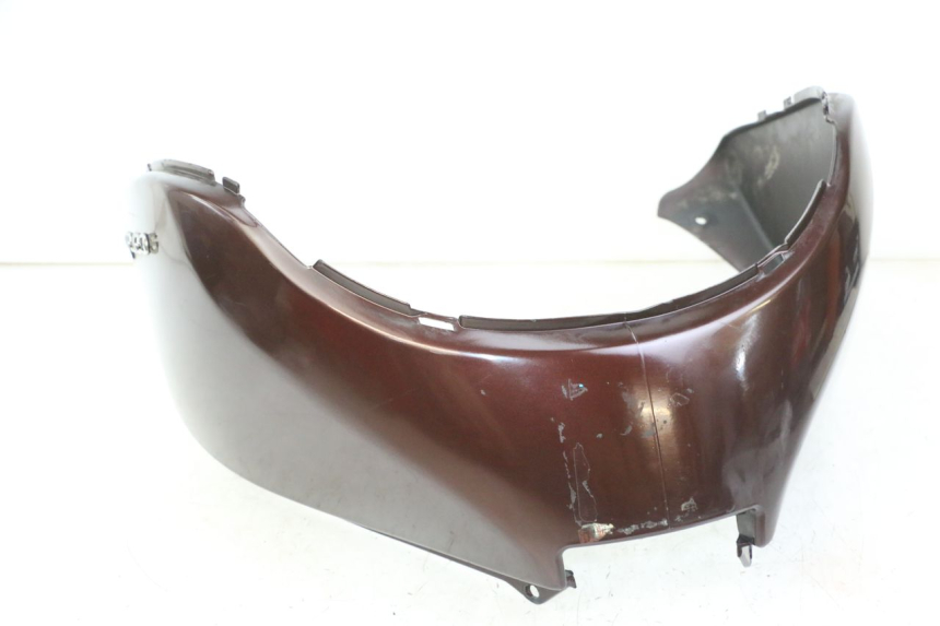 photo de CACHE SOUS SELLE APRILIA SCARABEO GT TOURING 125 (1999 - 2005) - Gros plan technique