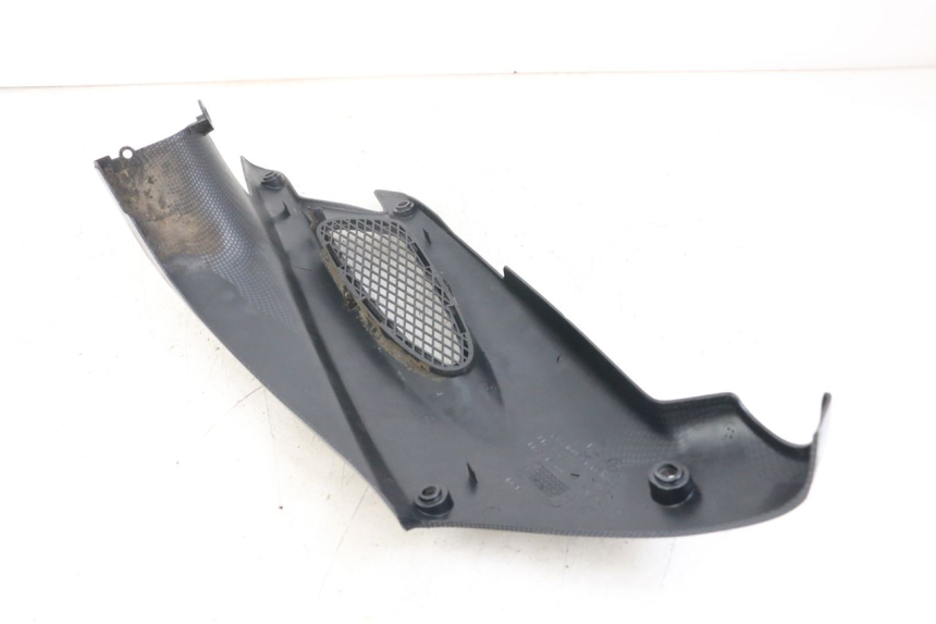 photo de CACHE SOUS SELLE PEUGEOT SPEEDFIGHT 100 (1997 - 2007) - Autre angle de vue