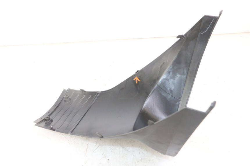 photo de CACHE SOUS SELLE APRILIA SR 2T 50 (2018 - 2022) - Gros plan technique