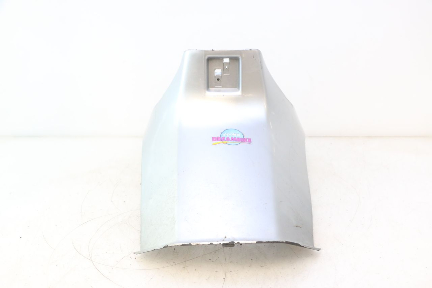 photo de CACHE SOUS SELLE PIAGGIO TYPHOON 50 (1993 - 1999) - Points de fixation