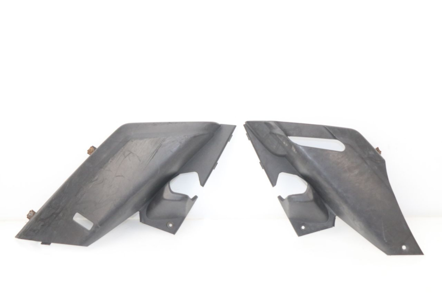 photo de CACHE SOUS SELLE YAMAHA XMAX X-MAX 125 (2006 - 2009) - Vue principale