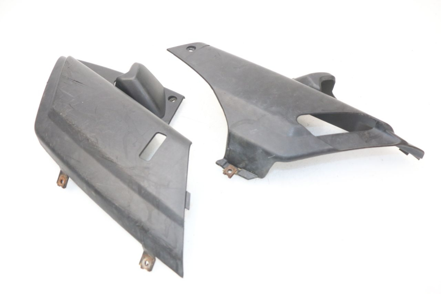 photo de CACHE SOUS SELLE YAMAHA XMAX X-MAX 125 (2006 - 2009) - Détail de la pièce