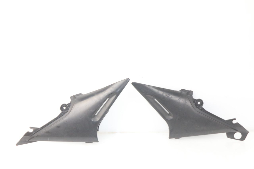 photo de CACHE SOUS SELLE YAMAHA XJ600 XJ DIVERSION 600 (1992 - 1997) - Vue principale