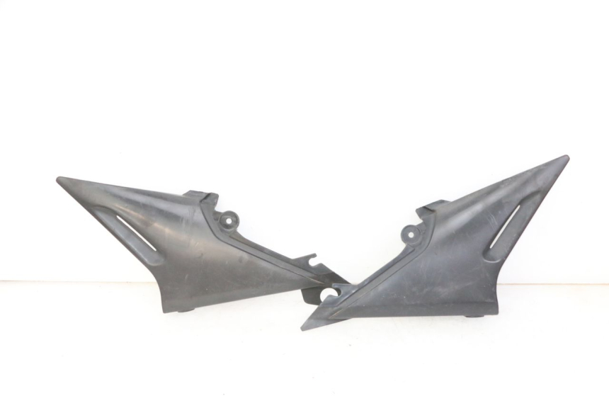 photo de CACHE SOUS SELLE YAMAHA XJN DIVERSION 600 (2000 - 2003) - Vue principale