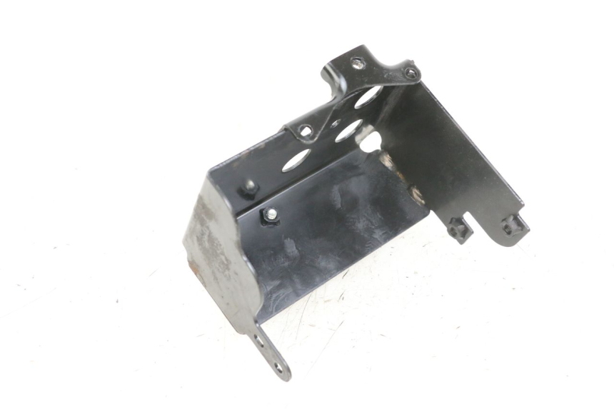 photo de CACHE SOUS SELLE YAMAHA XJ6 ABS 600 (2008 - 2016) - Détail de la pièce