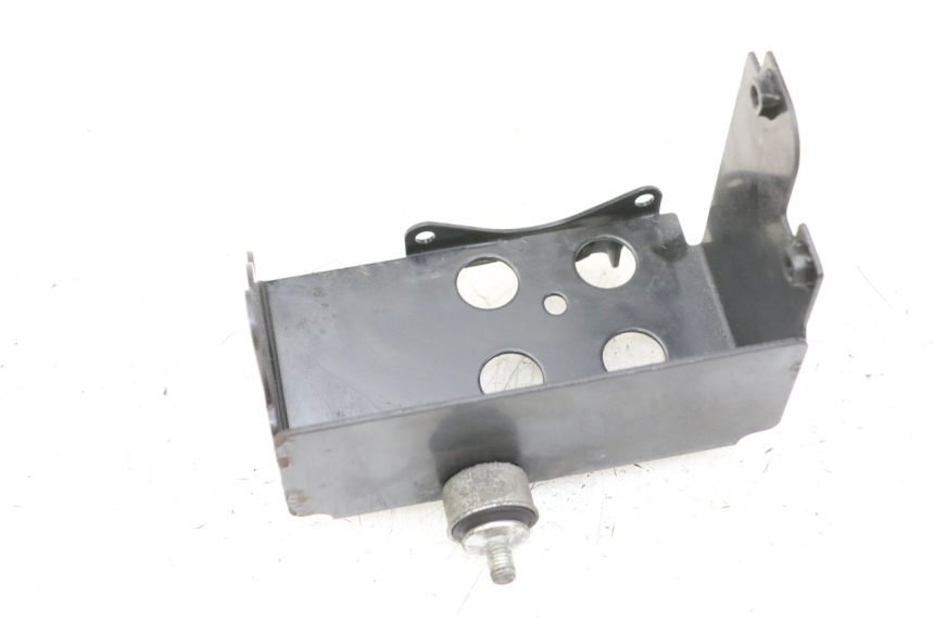 photo de CACHE SOUS SELLE YAMAHA XJ6 ABS 600 (2008 - 2016) - Autre angle de vue