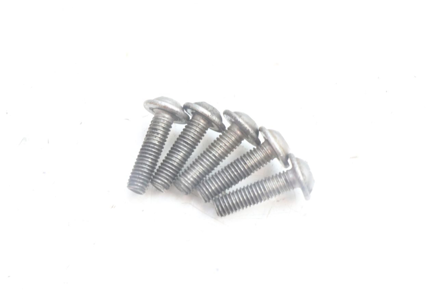 photo de CACHE TRANSMISSION BMW C1 125 (2000 - 2003) - Détails caractéristiques