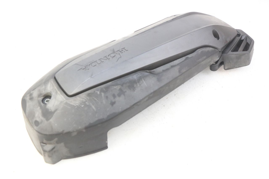 photo de CACHE TRANSMISSION HONDA FORZA 125 (2015 - 2016) - Autre angle de vue