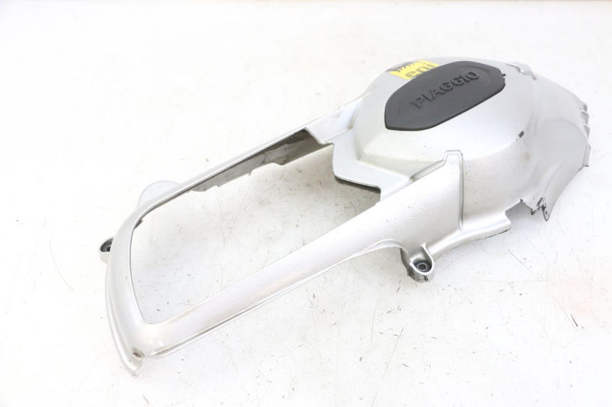 photo de CACHE TRANSMISSION PIAGGIO MP3 LT 300 (2010 - 2016) - Gros plan technique