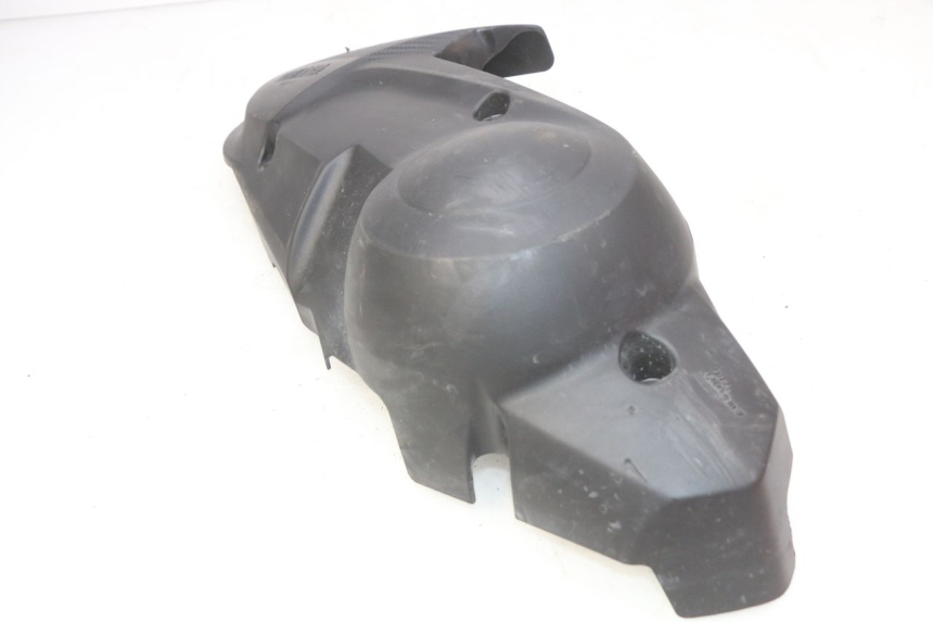 photo de CACHE TRANSMISSION YAMAHA N-MAX NMAX 125 (2017 - 2020) - Gros plan technique