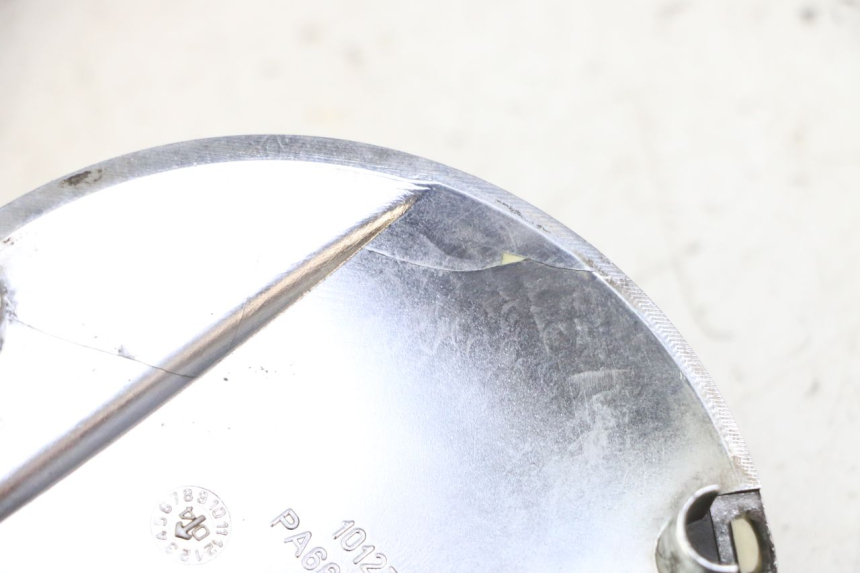 photo de CACHE TRANSMISSION PIAGGIO VESPA GRANTURISMO 200 (2004 - 2005) - Gros plan technique