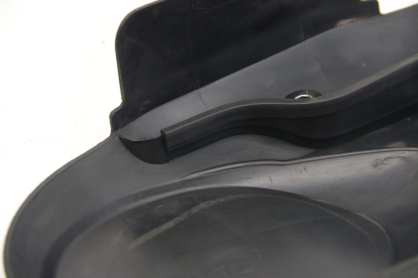 photo de CACHE TRANSMISSION SUZUKI SIXTEEN 125 (2008 - 2010) - Points de fixation