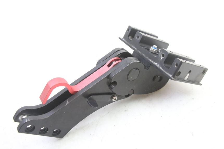 photo de CADRE URBANGLIDE E-CROSS PRO 1 - Points de fixation