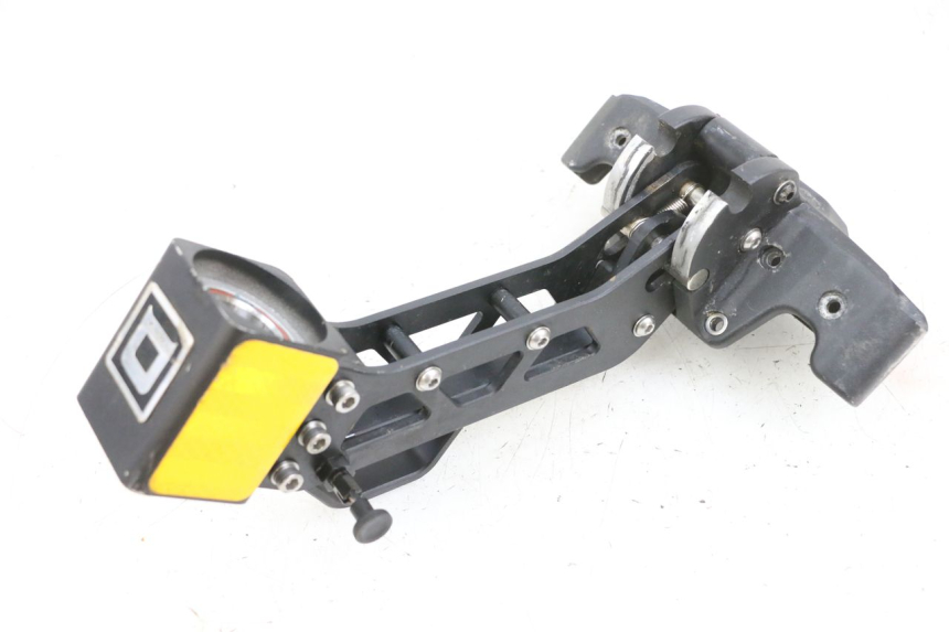 photo de CADRE DUALTRON MINI SPECIAL 1 - Gros plan technique