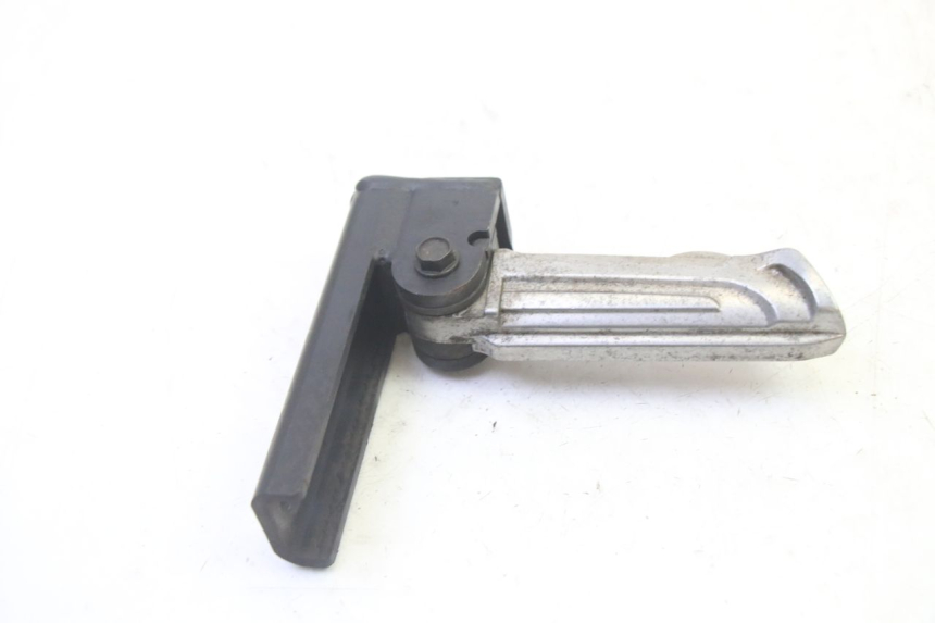 photo de CALE PIED ARRIERE DROIT QUADRO 4 4D 350 (2015 - 2018) - Zoom état d’usage