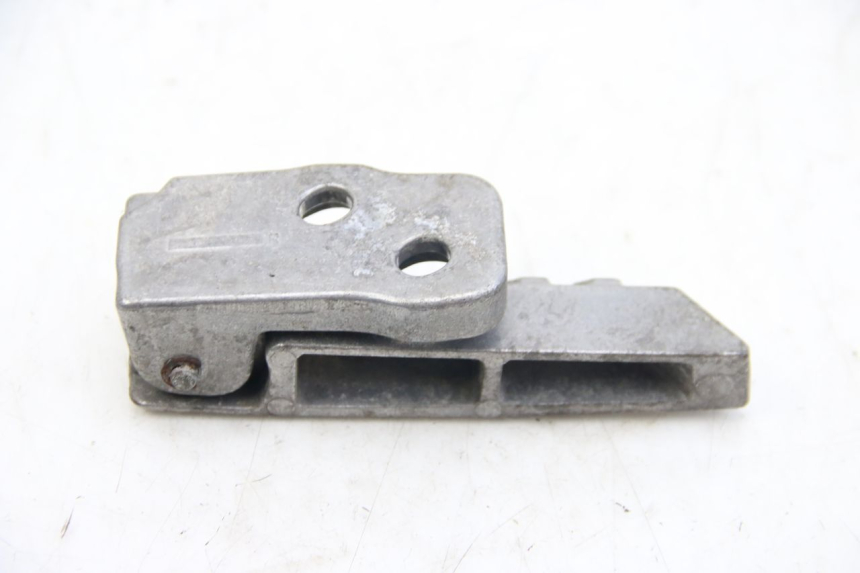 photo de CALE PIED ARRIERE DROIT ECCITY ARTELEC 670 1 (2013 - 2017) - Détail de la pièce