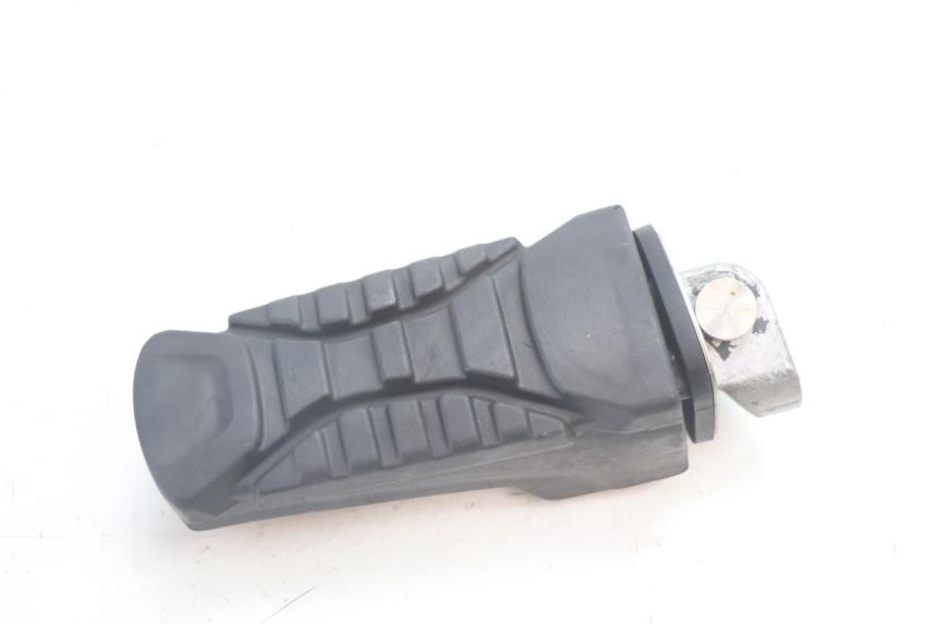 photo de CALE PIED ARRIERE DROIT BMW C SPORT 650 (2015 - 2021) - Vue principale