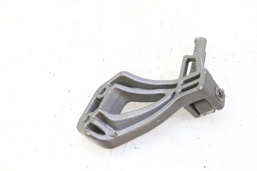 photo de CALE PIED ARRIERE DROIT ORCAL CAVARO 4T 50 (2019 - 2023) - Autre angle de vue