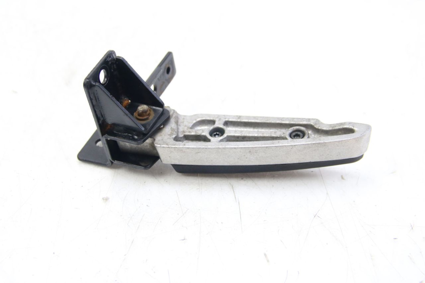 photo de CALE PIED ARRIERE DROIT PEUGEOT CITYSTAR AIR 125 (2014 - 2017) - Détail de la pièce