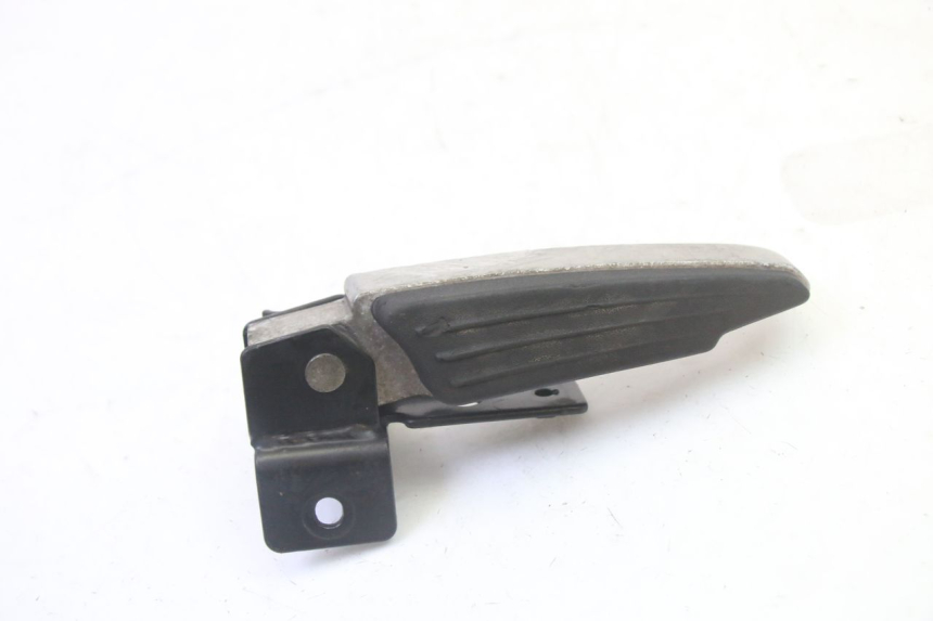 photo de CALE PIED ARRIERE DROIT PEUGEOT CITYSTAR 50 (2013 - 2017) - Détail de la pièce